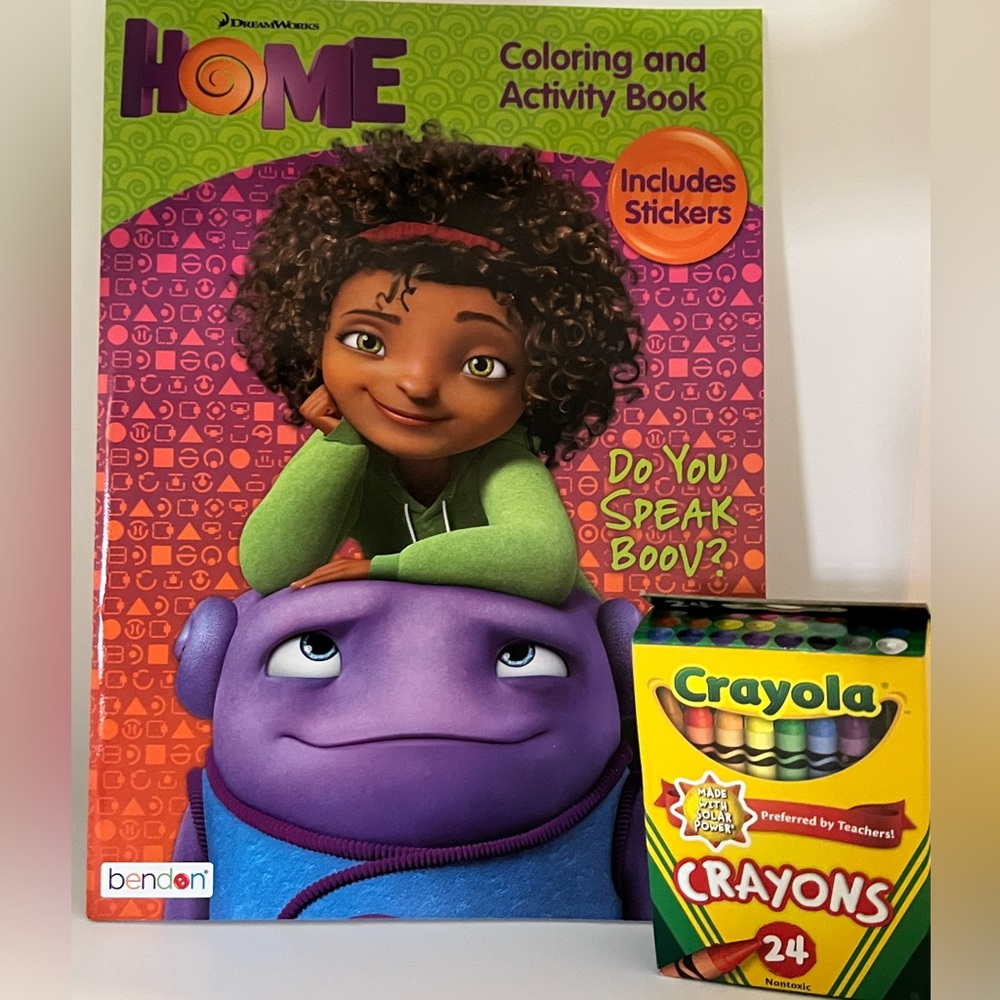 NEW- Coloring Book + 24 Crayolas Crayons - Picture 1 of 15